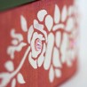 scatola decorata rose particolare