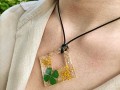 collana in resina fortuna pendente