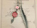 segnalibro rosa parrticolare